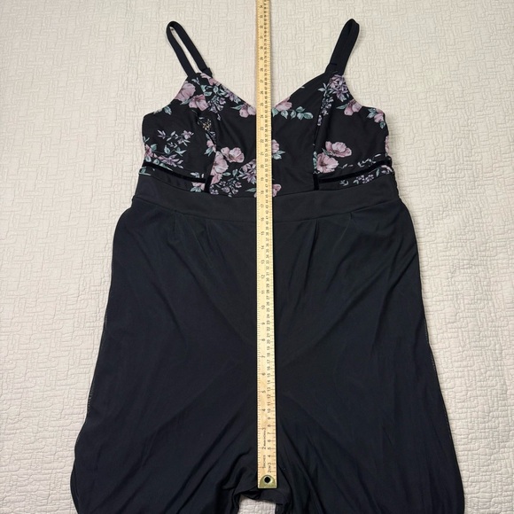 Torrid Black Floral Mesh Jumpsuit Size 1X - Picture 5 of 10